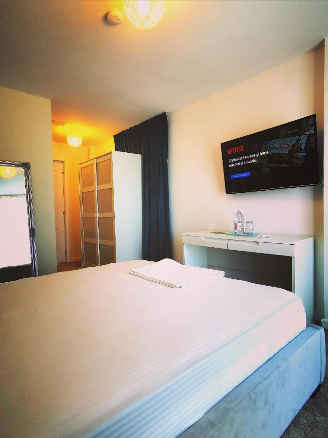 Hypnotique Hotel Navodari Luaran gambar
